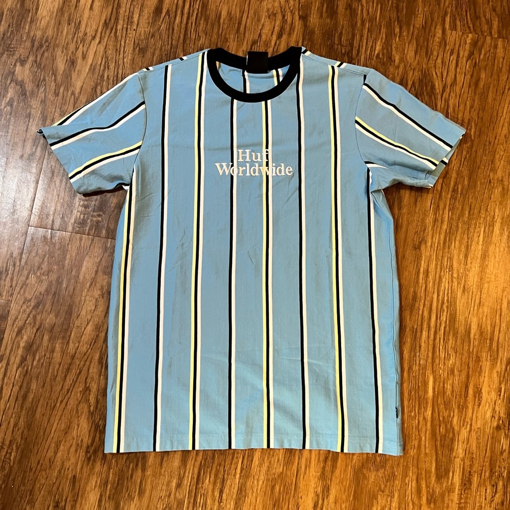 Huf T-Shirt size Medium color Light Blue